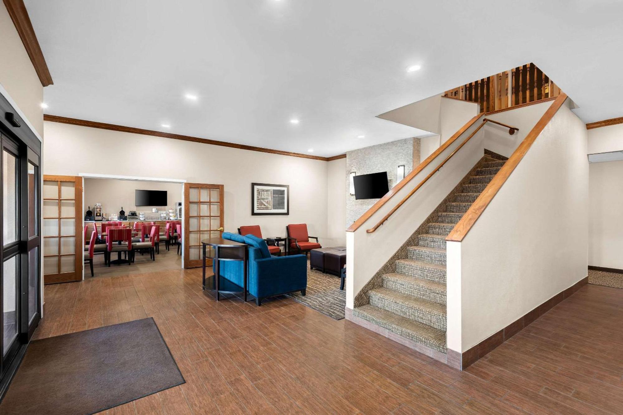Comfort Inn & Suites Independence エクステリア 写真