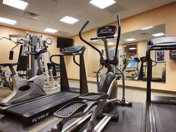 Comfort Inn & Suites Independence エクステリア 写真